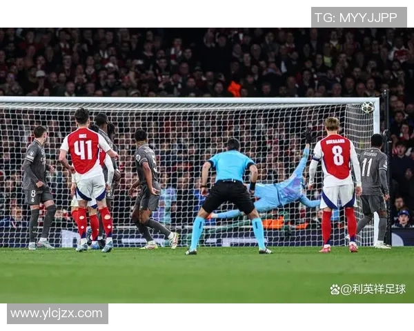 英超官方分享赖斯为阿森纳打入精彩远射进球瞬间